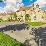 3 Bed In Pickering Oc-88956 Holiday home *