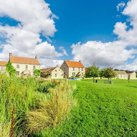 Feriehus 3 Bed In 88956 Newton-on-Rawcliffe