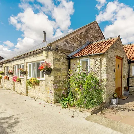 3 Bed In Pickering 88956 Holiday home Newton-on-Rawcliffe